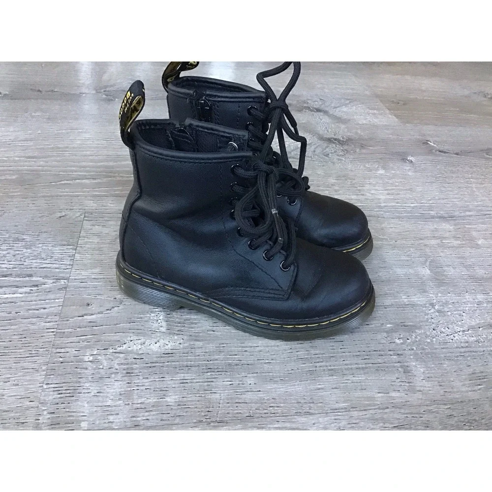 Dr. Martens Black Matte J Youth Combat Youth Size 11 Boots Ankle Boot 1460